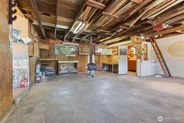 305 N Nenant Street, Bucoda, WA 98530