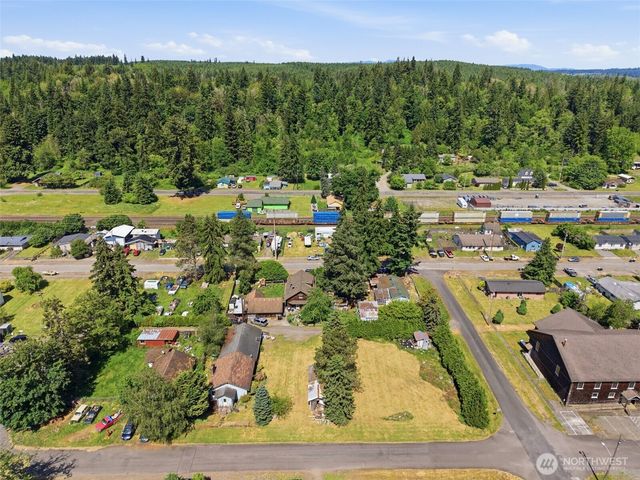 305 N Nenant Street, Bucoda, WA 98530
