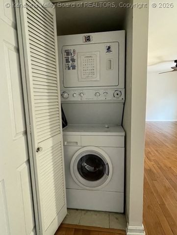 400 Bibby Street D, Charleston, WV 25301