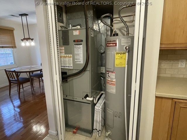 400 Bibby Street D, Charleston, WV 25301