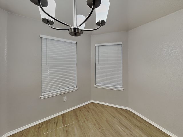 1658 Wildflower Drive, Waxahachie, TX 75165