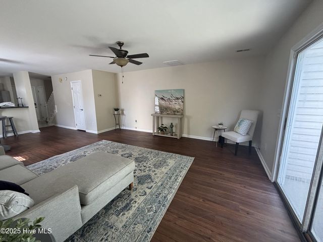 4236 Winding Branches Drive, Wilmington, NC 28412