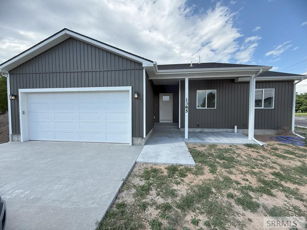 1385 Harris Loop, Blackfoot, ID 83221