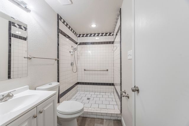 1818 Knob Hill Drive, Garland, TX 75043