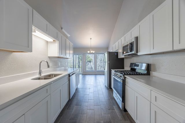 1818 Knob Hill Drive, Garland, TX 75043