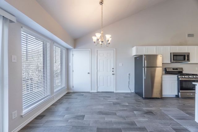 1818 Knob Hill Drive, Garland, TX 75043