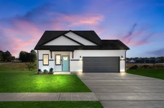 1002 Cherry Acres Dr, Clarksville, TN 37042