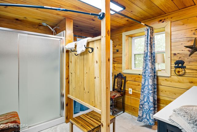 898 Childers Creek Rd, Reliance, TN 37369