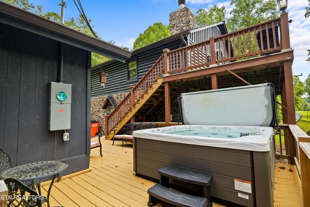 898 Childers Creek Rd, Reliance, TN 37369