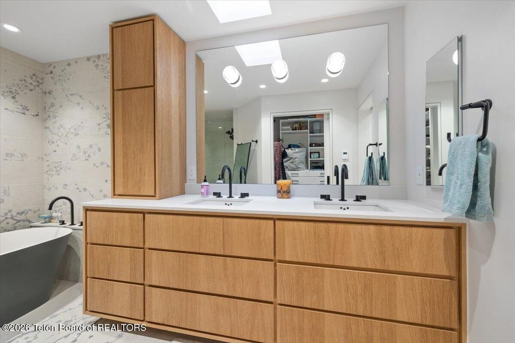 855 N BAR Y Road, Jackson, WY 83001 photo 17