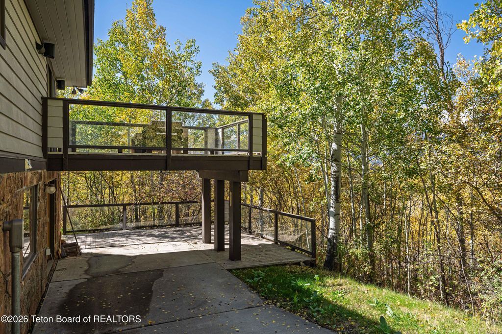 855 N BAR Y Road, Jackson, WY 83001 photo 47