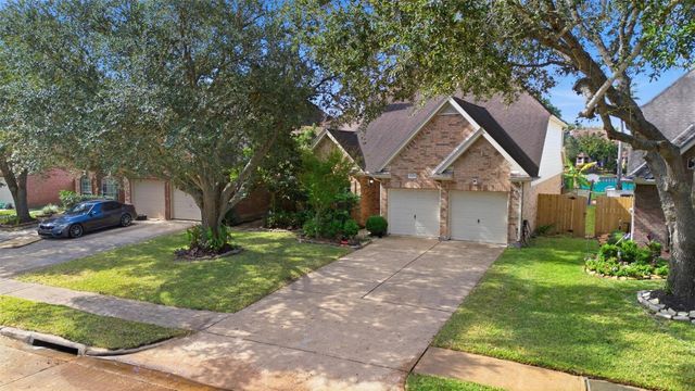 6426 Portuguese Bend Dr, Missouri City, TX 77459