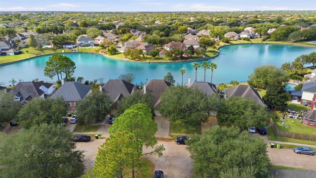 6426 Portuguese Bend Dr, Missouri City, TX 77459