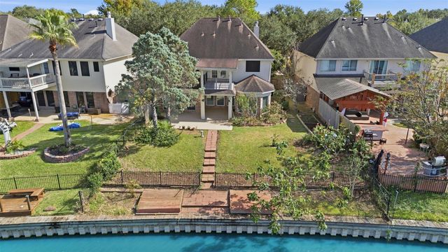 6426 Portuguese Bend Dr, Missouri City, TX 77459