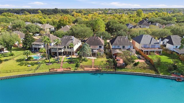 6426 Portuguese Bend Dr, Missouri City, TX 77459