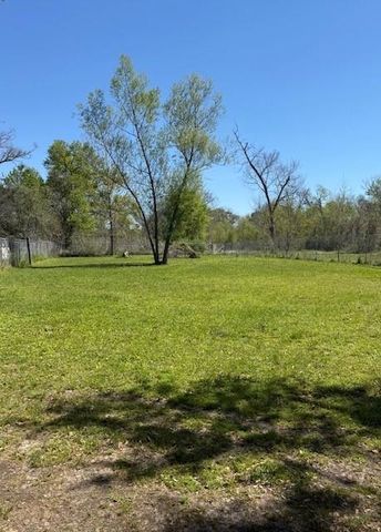 9610 Tower Street, Houston, TX 77088