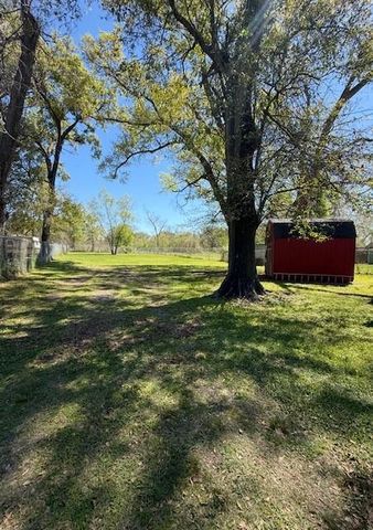 9610 Tower Street, Houston, TX 77088