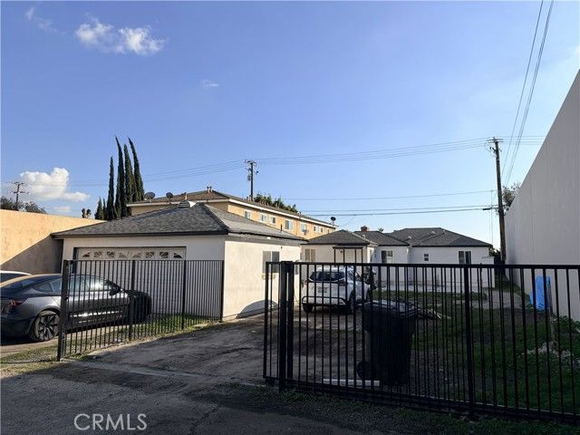 3515 W Commonwealth Avenue, Fullerton, CA 92833