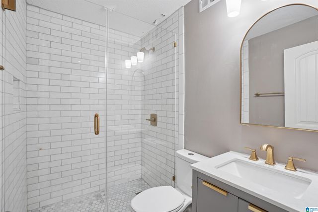 2827 Georgetown Dr Apt H, Hoover, AL 35216