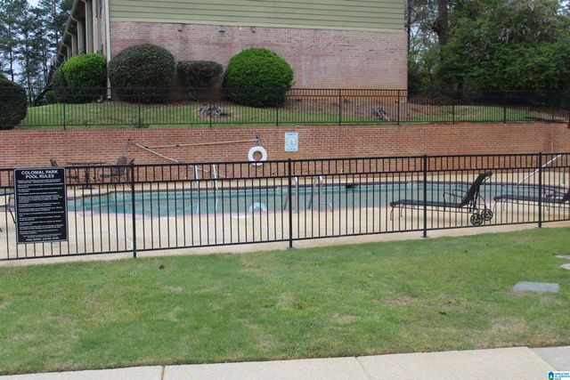 2827 Georgetown Dr Apt H, Hoover, AL 35216