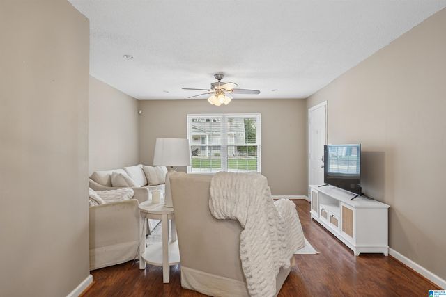 2827 Georgetown Dr Apt H, Hoover, AL 35216