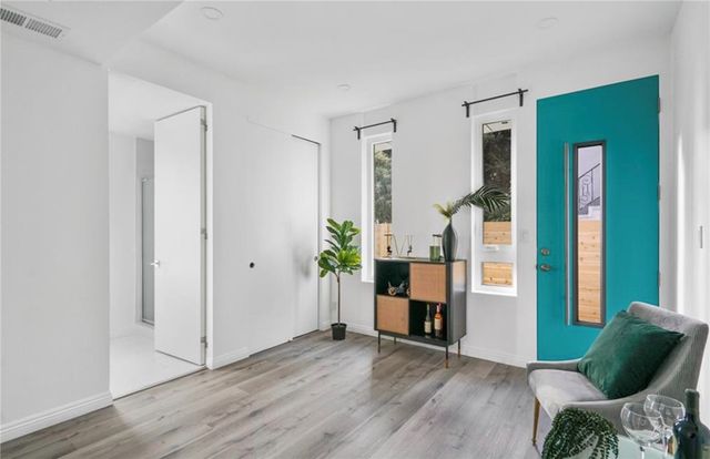 839 N Kingsley, Hollywood, CA 90029