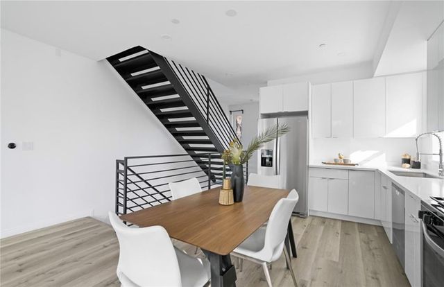 839 N Kingsley, Hollywood, CA 90029