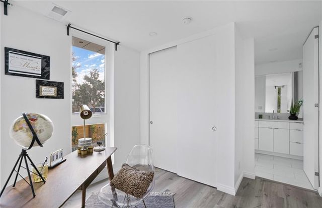 839 N Kingsley, Hollywood, CA 90029