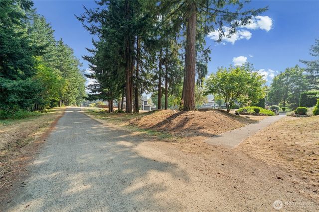 23633 SE 267th Place, Maple Valley, WA 98032