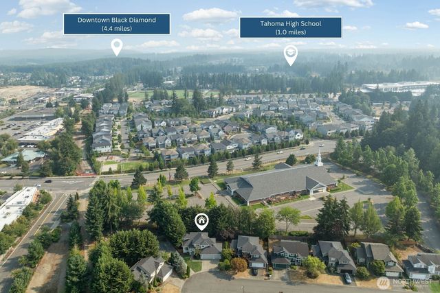 23633 SE 267th Place, Maple Valley, WA 98032