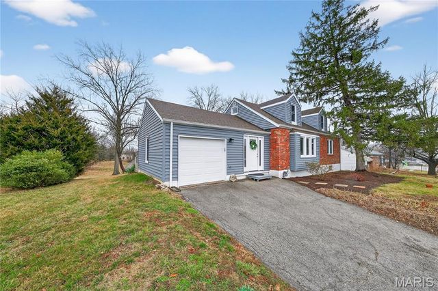 9316 Sappington Road, St Louis, MO 63126