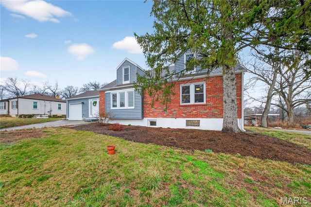 9316 Sappington Road, St Louis, MO 63126