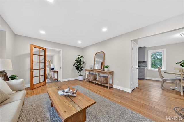 9316 Sappington Road, St Louis, MO 63126