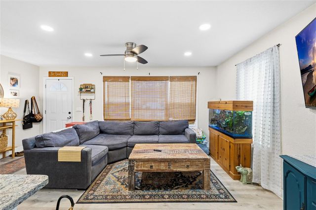 4107 43RD AVENUE N, St Petersburg, FL 33714