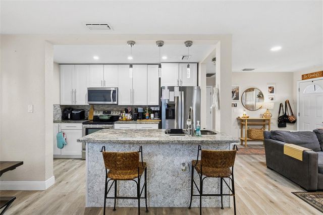 4107 43RD AVENUE N, St Petersburg, FL 33714