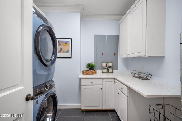 614 Island Circle, St. Helena Island, SC 29920