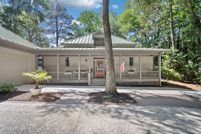 614 Island Circle, St. Helena Island, SC 29920