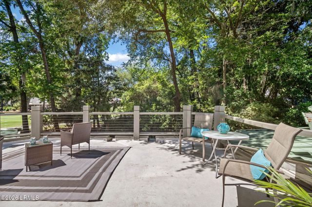 614 Island Circle, St. Helena Island, SC 29920