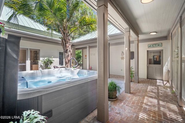 614 Island Circle, St. Helena Island, SC 29920