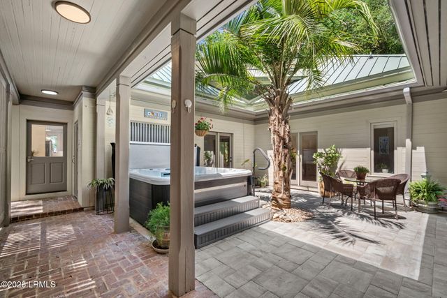 614 Island Circle, St. Helena Island, SC 29920