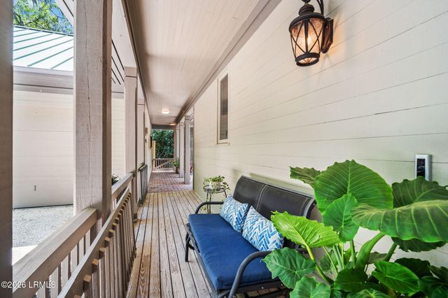 614 Island Circle, St. Helena Island, SC 29920