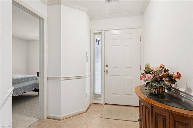 100 Thornrose DR, Yorktown, VA 23692