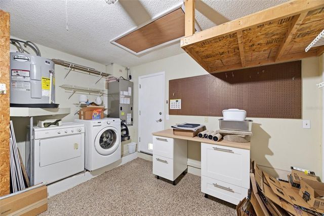 526 ST TROPEZ CIRCLE NE, St Petersburg, FL 33703