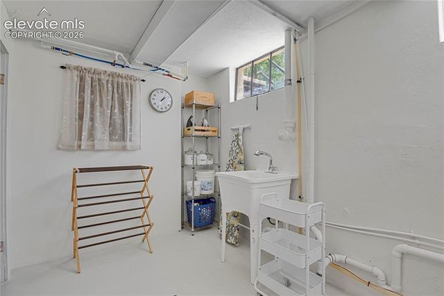 328 N Logan Avenue, Colorado Springs, CO 80909