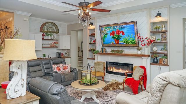 4801 MAJESTIC HILLS LOOP, Brooksville, FL 34601