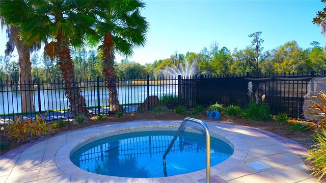 4801 MAJESTIC HILLS LOOP, Brooksville, FL 34601