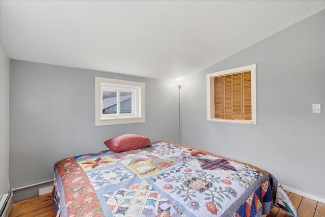 2233 VT Route 232, Marshfield, VT 05658