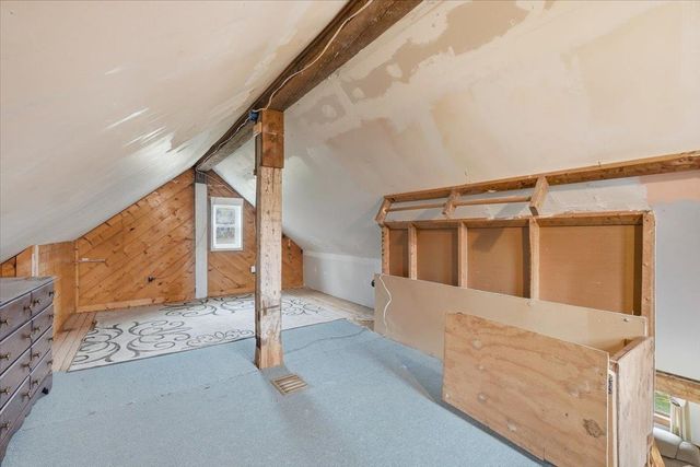 2233 VT Route 232, Marshfield, VT 05658