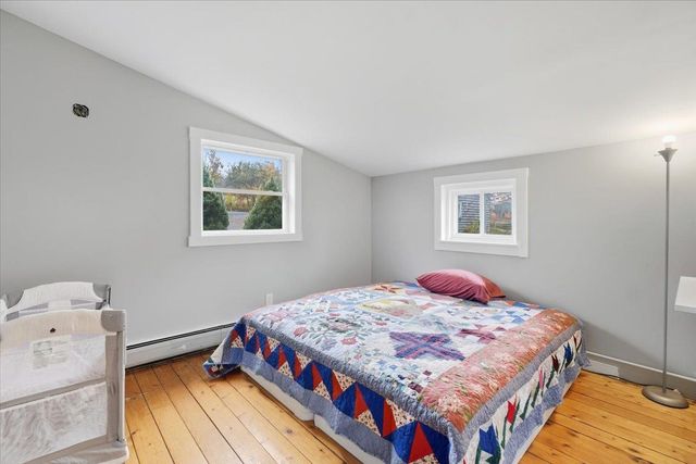 2233 VT Route 232, Marshfield, VT 05658