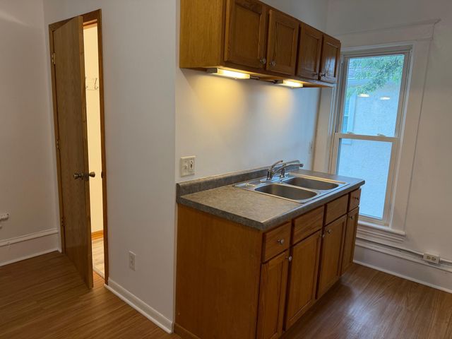 615 Taylor Street NE, Minneapolis, MN 55413